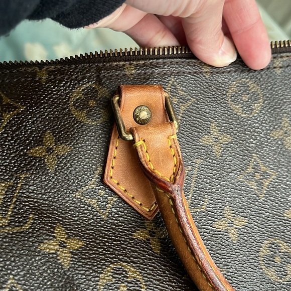Louis Vuitton Monogram Handbag - Picture 6 of 16